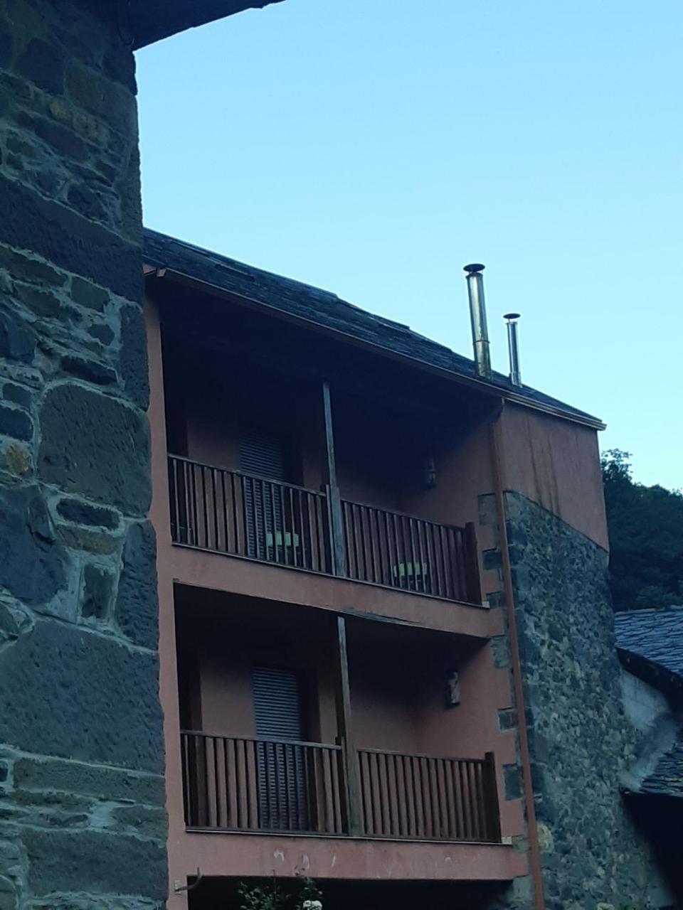فيلا Casa Antonio Y Benina Sosas de Laciana المظهر الخارجي الصورة